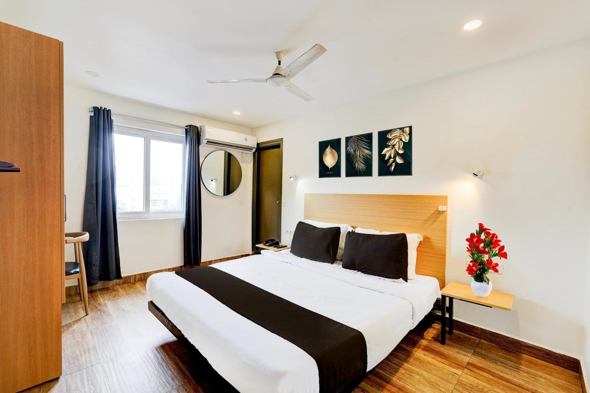 Super Townhouse Tirupati Hotel Kültér fotó