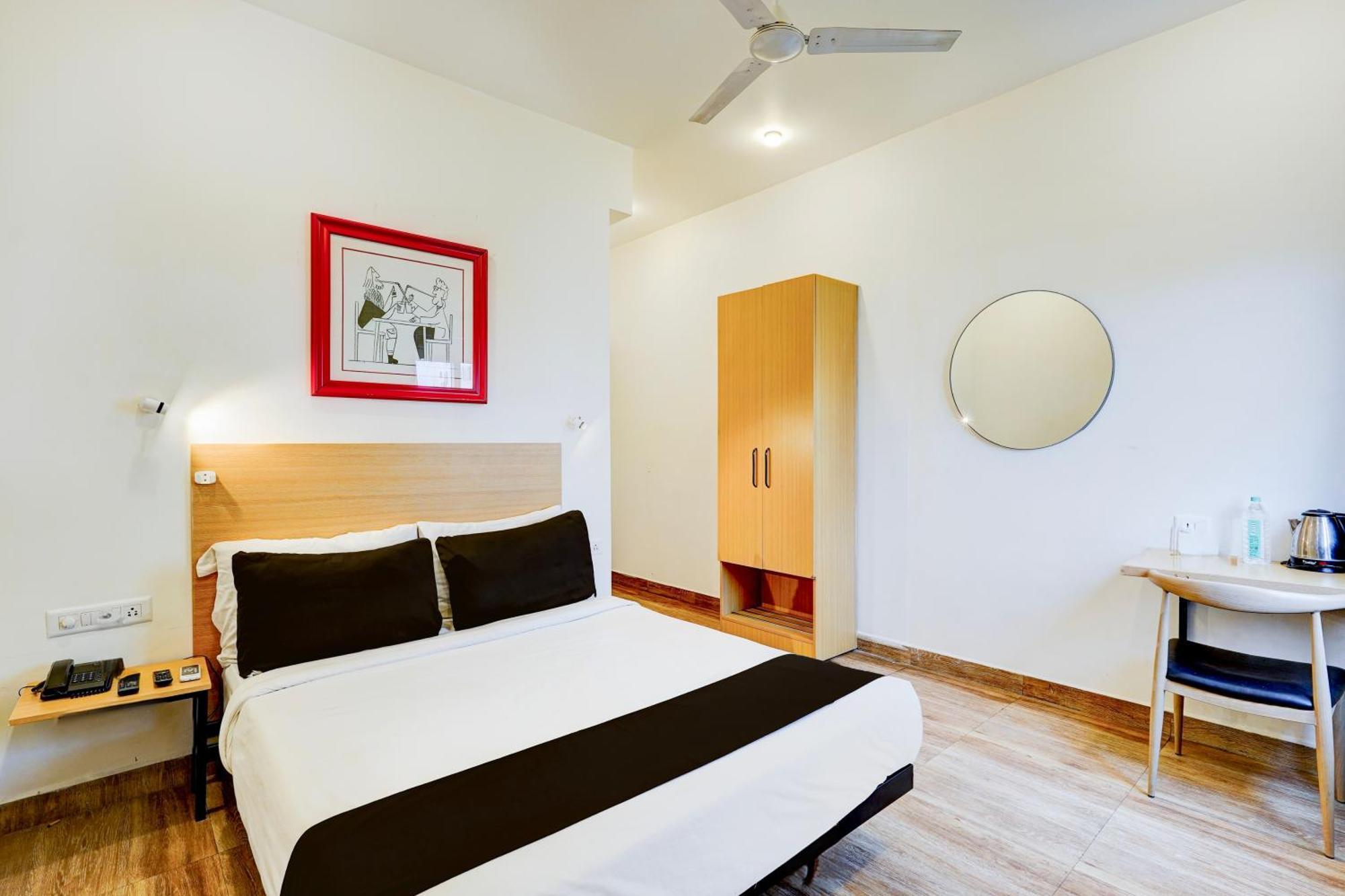 Super Townhouse Tirupati Hotel Kültér fotó
